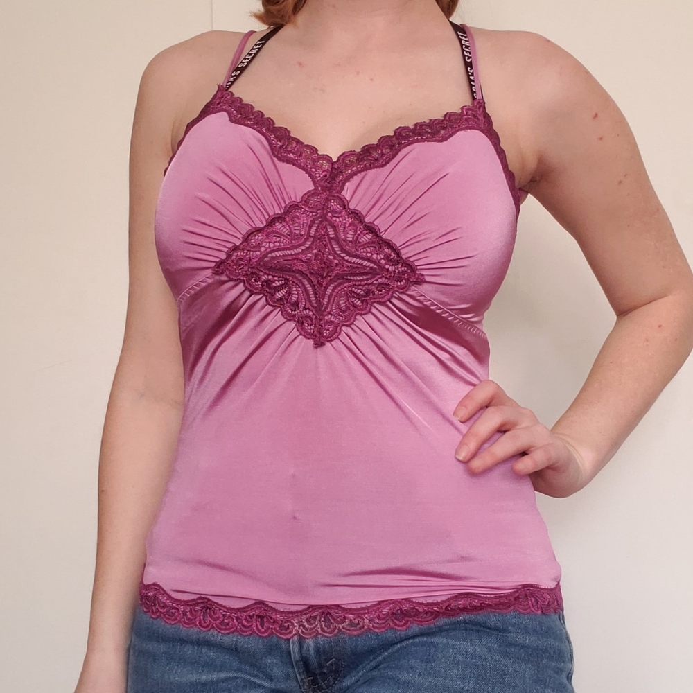 🦄 The limited purple lace tank top